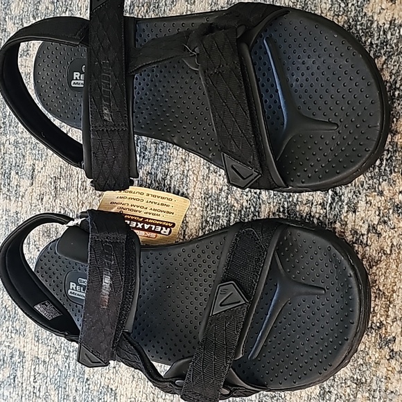 Brand New Men's Sketchers Memory Foam Sandles - Picture 2 of 11